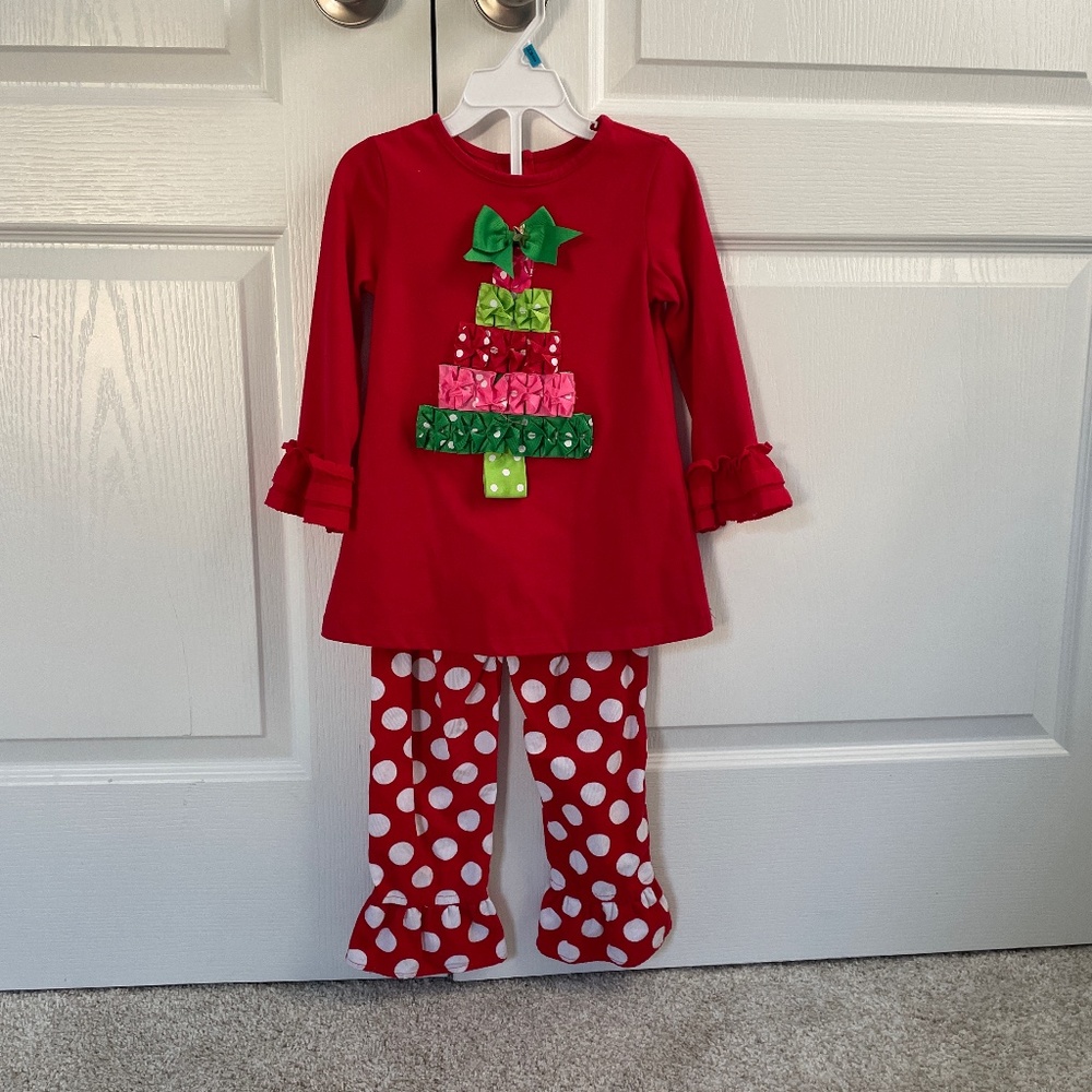 J Khaki Christmas outfit